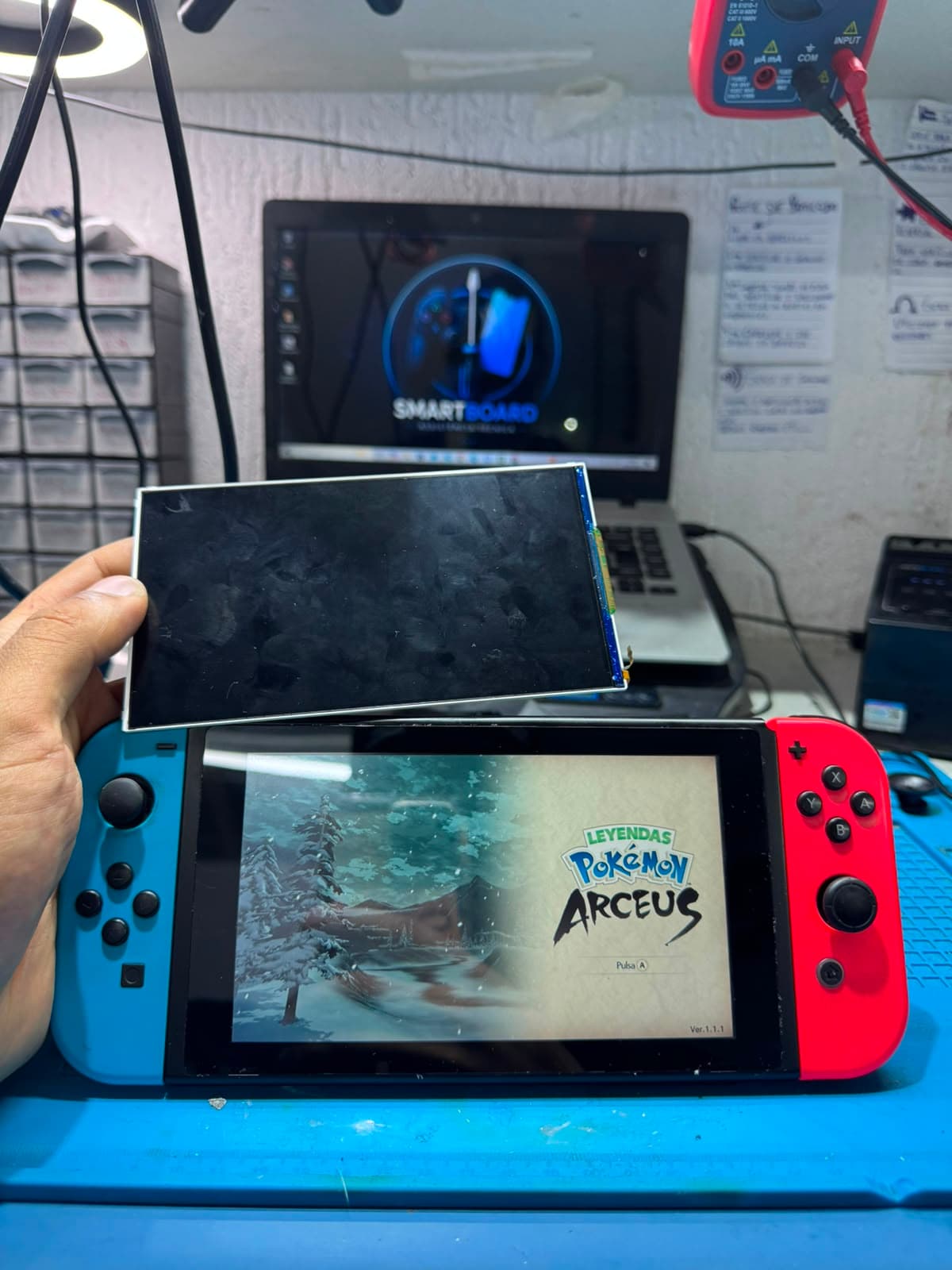Nintendo Switch antes: Tela com falha de exibição